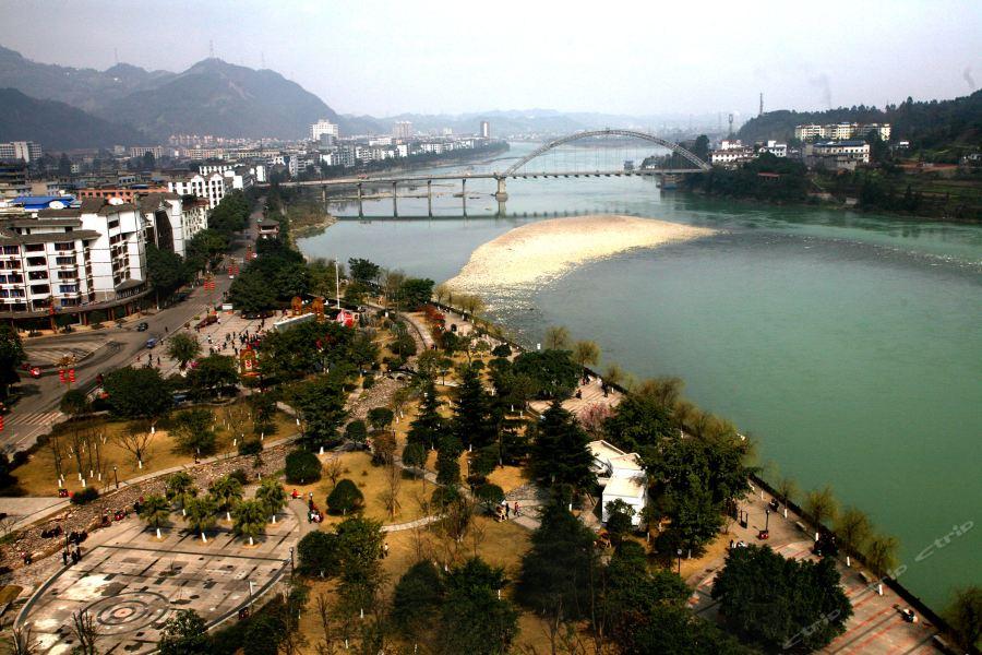 Desheng International Hotel Leshan Zewnętrze zdjęcie